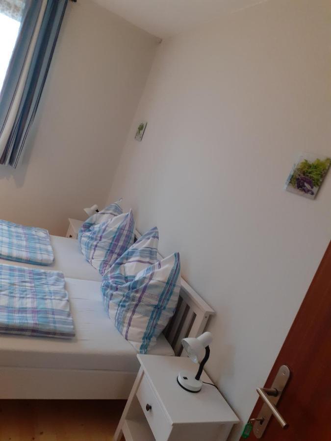 Obstbau und Gästezimmer Stani Kitzeck im Sausal Exterior foto